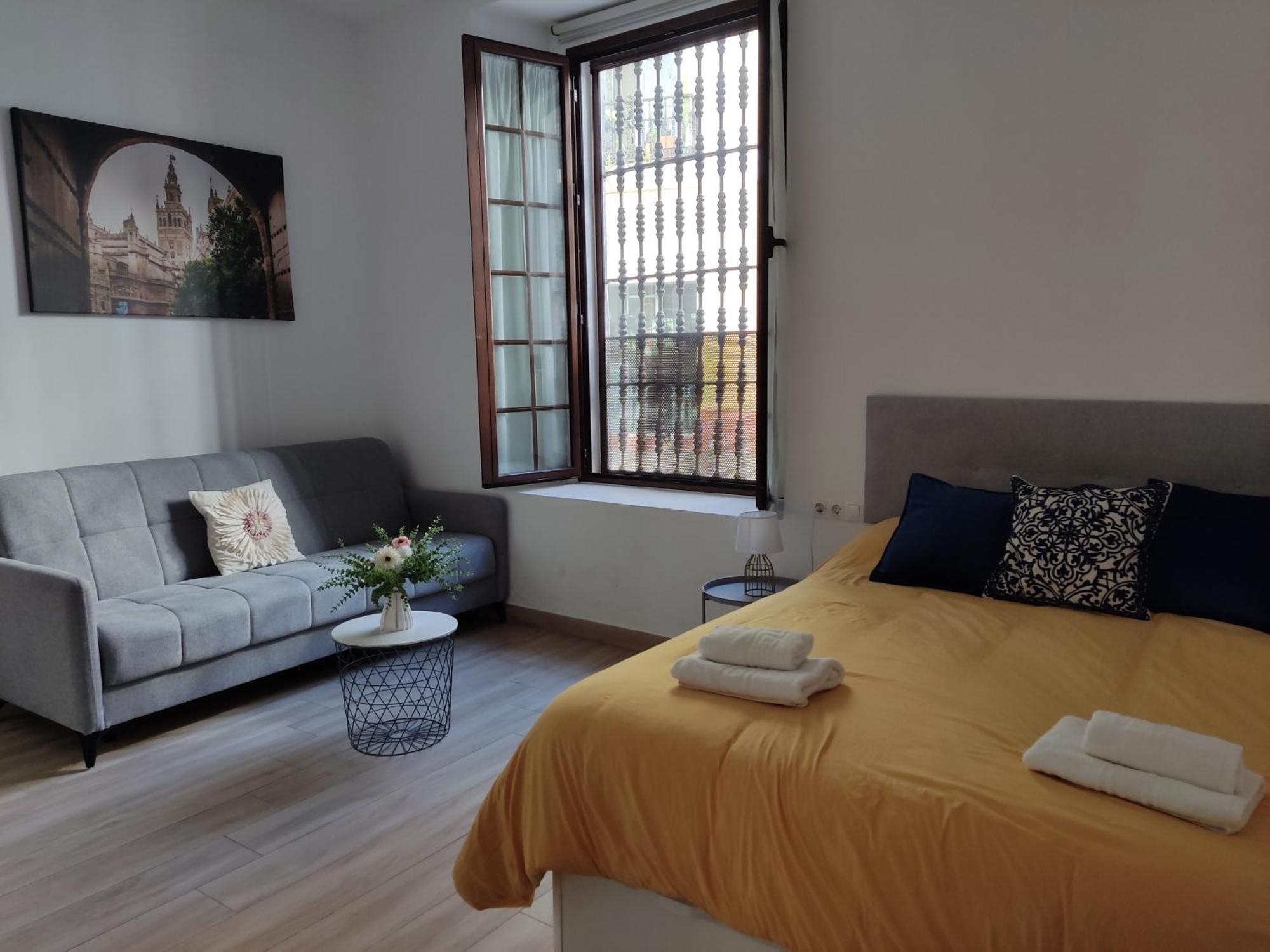 Estudio Moderno Con Opcion De Garaje Apartment Sevilla Exterior foto